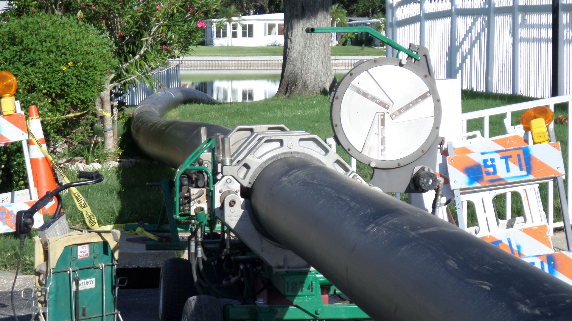 Fusing Pipe For Sanitary Pipe Burst